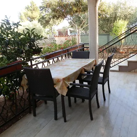 With Parking Space Tar, Porec - 6943 * Tar-Vabriga